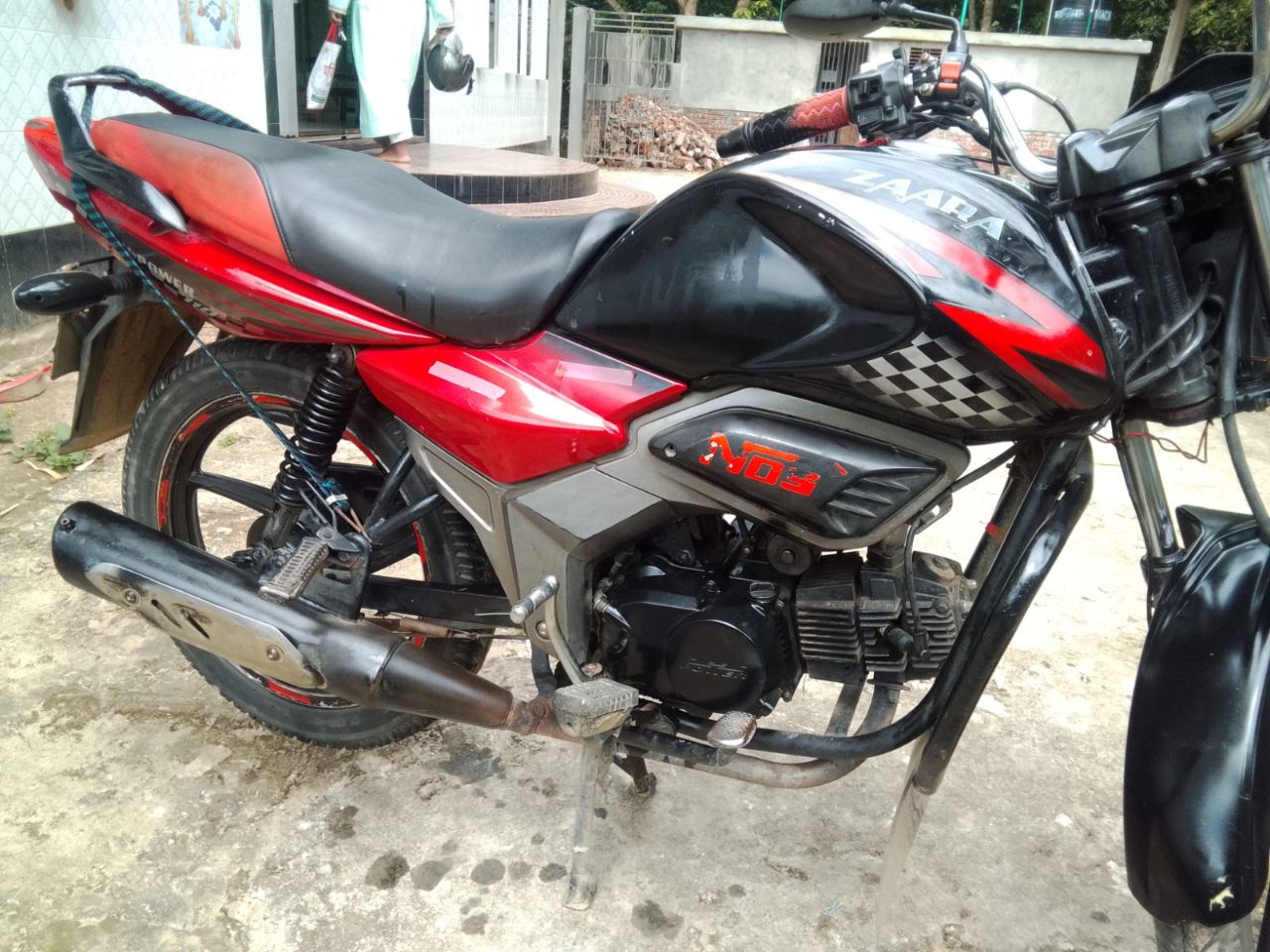 Zaraa 110cc bike sell hobe